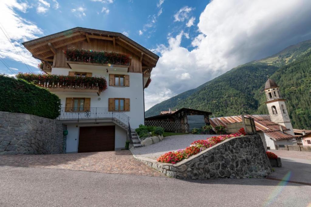 Appartamento Mansarda Patrizia E Franco Val Di Sole Commezzadura Zewnętrze zdjęcie